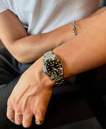 TUDOR ブラックベイ 54を長く愛用するためのメンテナンスガイド