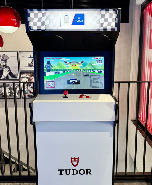 【期間限定】チューダー ブティック 渋谷にアーケードゲーム登場！  TUDOR × Visa Cash App Racing Bulls F1ゲームで体感せよ！