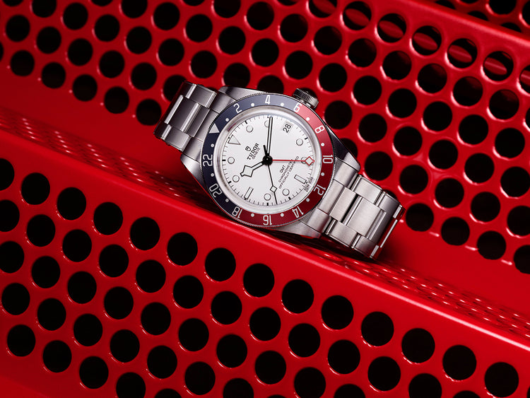 BLACK BAY GMT